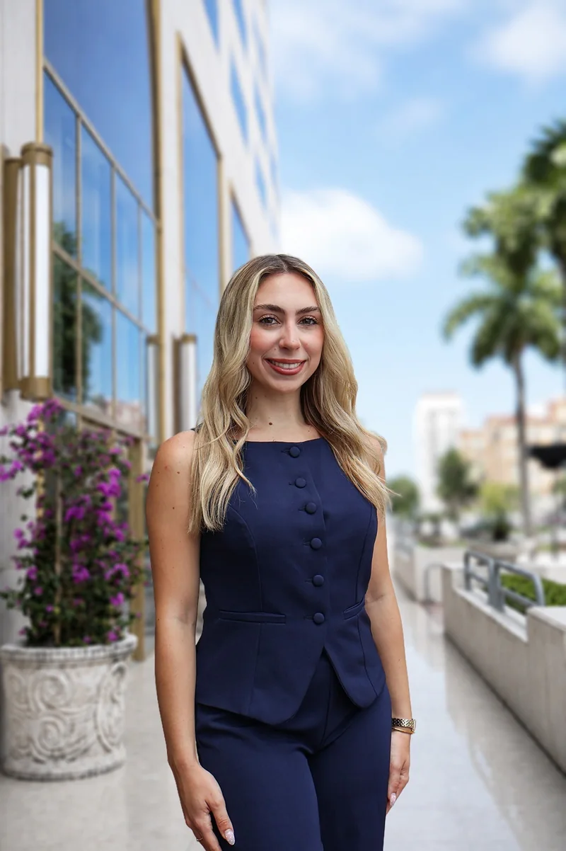 Jaylie Sosa, Vista Capital loan officer